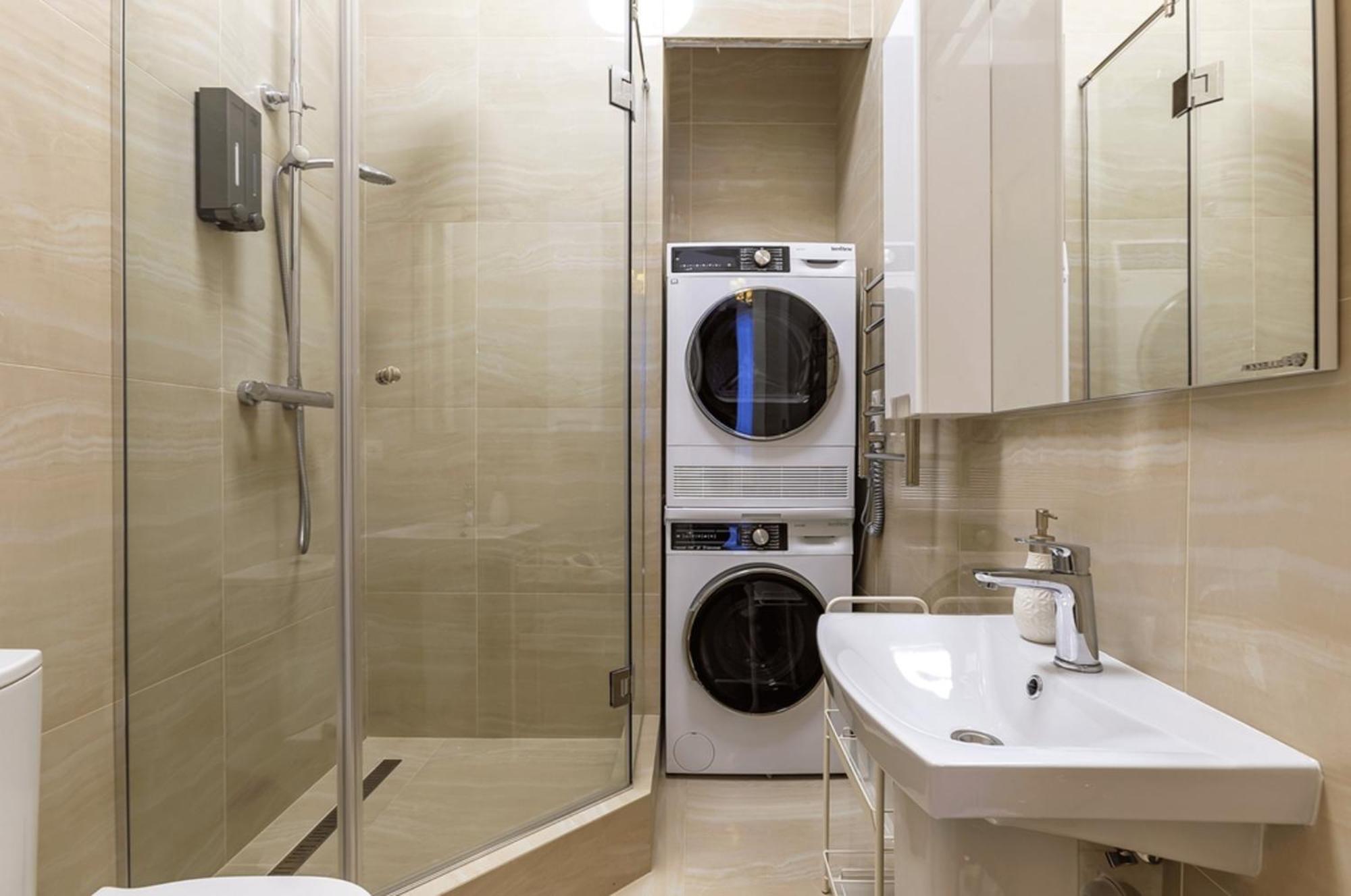 Ks Apartments Милано Екстериор снимка